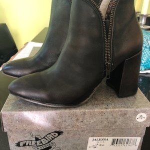 Freebird Jaleesa